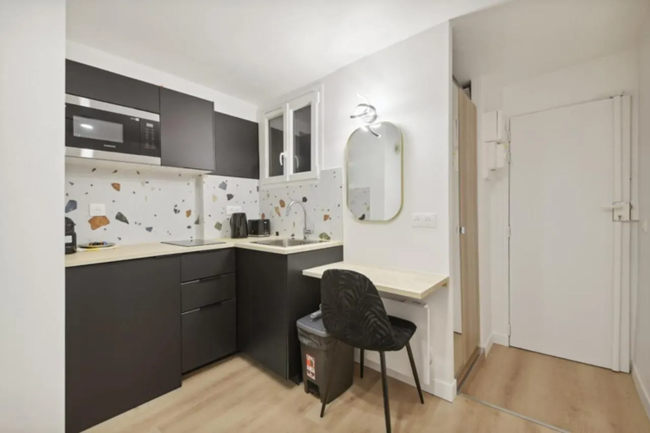 342 Suite Elena - Stunning Parisian Apartment