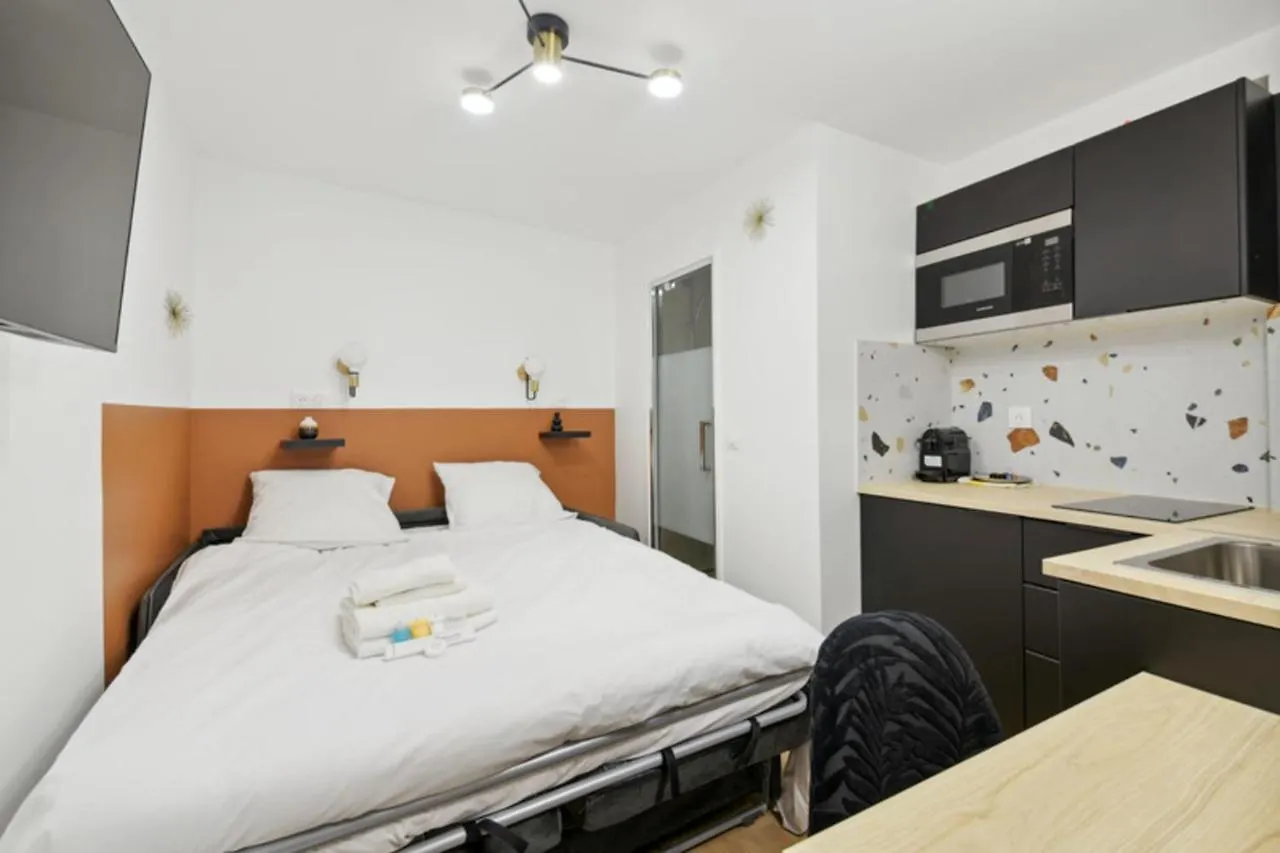 342 Suite Elena - Stunning Parisian Apartment